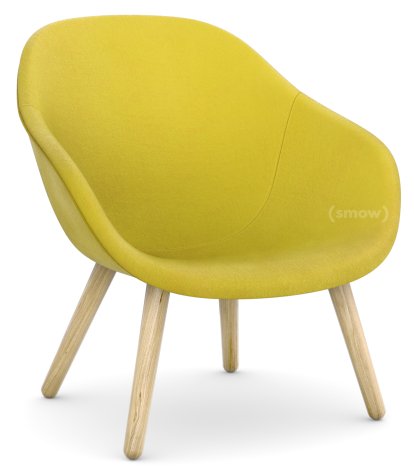 About A Lounge Chair Low AAL 82 Loungestuhl, Hallingdal 420 - gelb, Eiche lackiert, Ohne Sitzkissen